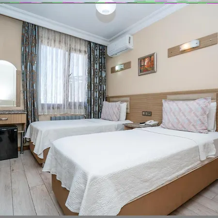 Hotel Grand Reis