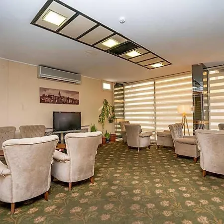 Grand Reis Hotel 2*