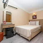 Grand Reis 2*
