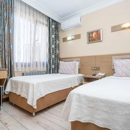 Hotell Grand Reis
